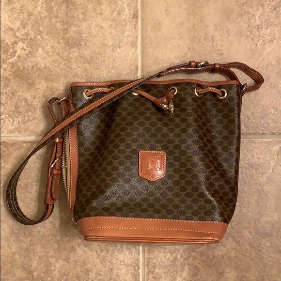 celine vintage macadam bucket bolsa
